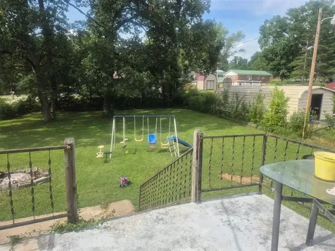 221 Green Street Lewisburg KY 42256