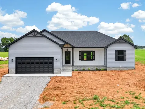 68 Head Lane Russellville KY 42276