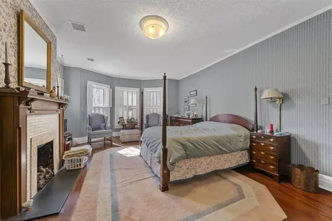 636 E 13th Avenue Bowling Green KY 42101