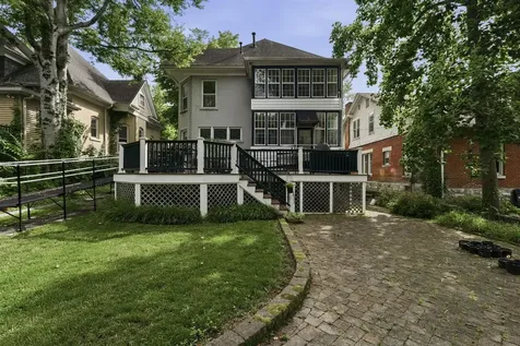 636 E 13th Avenue Bowling Green KY 42101