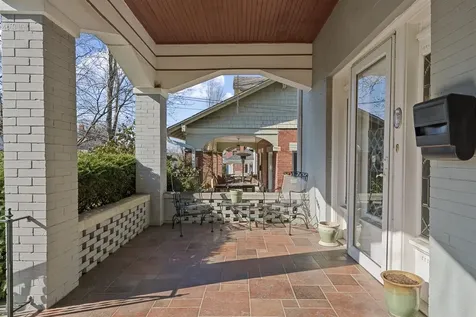 636 E 13th Avenue Bowling Green KY 42101