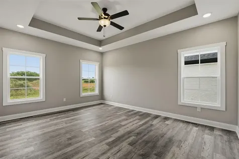 274 Townsend Way Bowling Green KY 42103