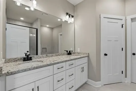 274 Townsend Way Bowling Green KY 42103