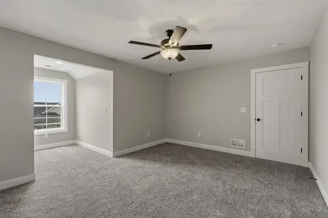274 Townsend Way Bowling Green KY 42103