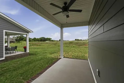 274 Townsend Way Bowling Green KY 42103