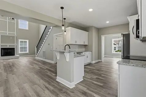 274 Townsend Way Bowling Green KY 42103