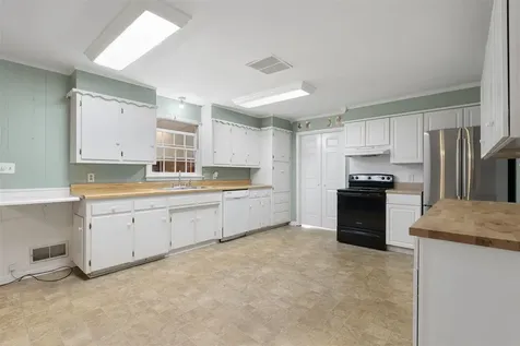 2501 Mohawk Drive Bowling Green KY 42104