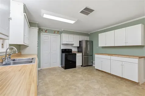2501 Mohawk Drive Bowling Green KY 42104
