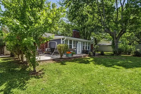 2501 Mohawk Drive Bowling Green KY 42104