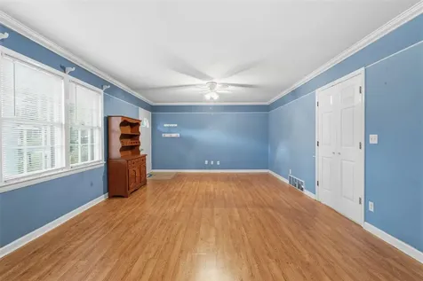 2501 Mohawk Drive Bowling Green KY 42104