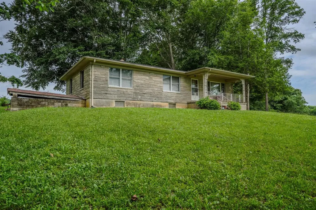 152 Winn School Road Glasgow KY 42141