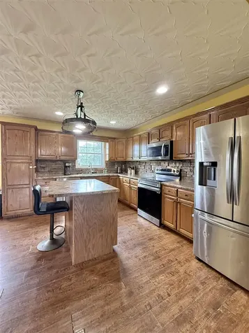 10798 Brownsville Road Morgantown KY 42261