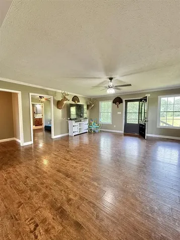 10798 Brownsville Road Morgantown KY 42261