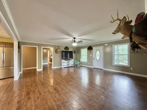 10798 Brownsville Road Morgantown KY 42261