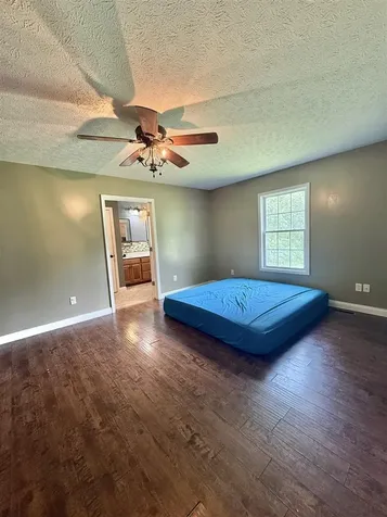 10798 Brownsville Road Morgantown KY 42261
