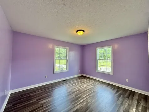 10798 Brownsville Road Morgantown KY 42261