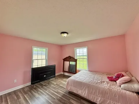 10798 Brownsville Road Morgantown KY 42261