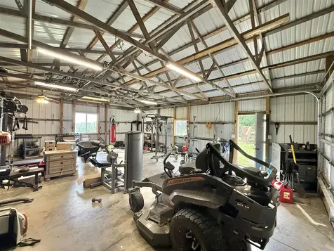 10798 Brownsville Road Morgantown KY 42261