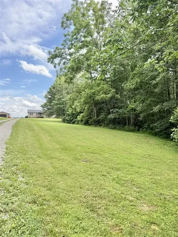 10798 Brownsville Road Morgantown KY 42261