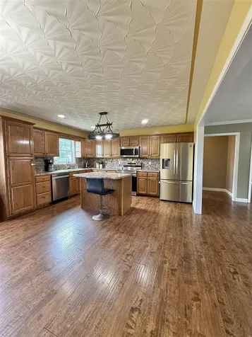 10798 Brownsville Road Morgantown KY 42261