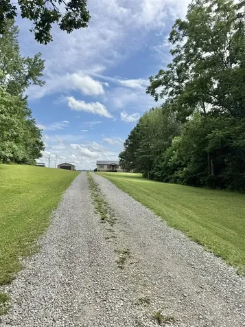 10798 Brownsville Road Morgantown KY 42261