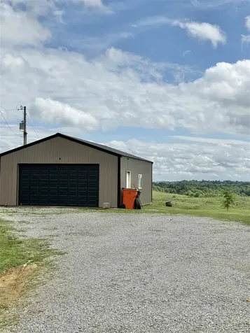 10798 Brownsville Road Morgantown KY 42261