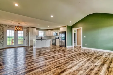 1827 Taylor Barrow Road Auburn KY 42206