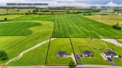 1827 Taylor Barrow Road Auburn KY 42206