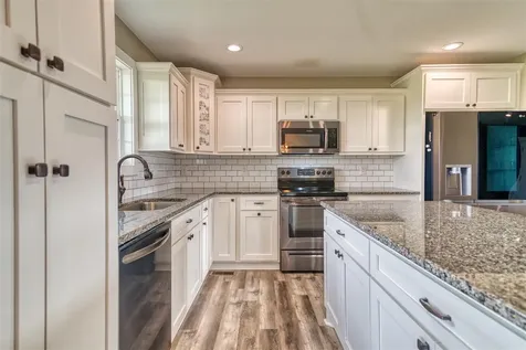 1827 Taylor Barrow Road Auburn KY 42206