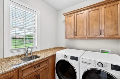 3349 Sunburst Court Bowling Green KY 42101