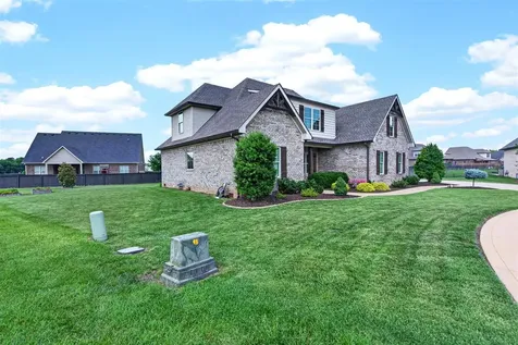 3349 Sunburst Court Bowling Green KY 42101