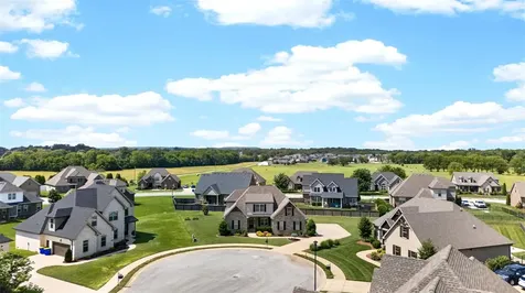 3349 Sunburst Court Bowling Green KY 42101