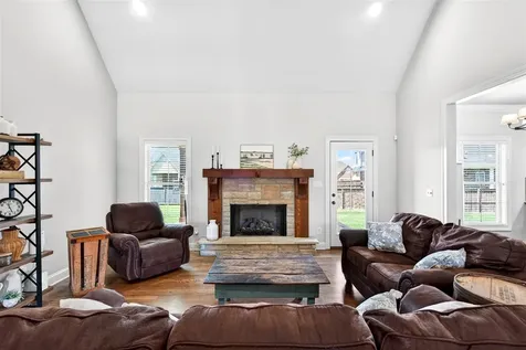3349 Sunburst Court Bowling Green KY 42101