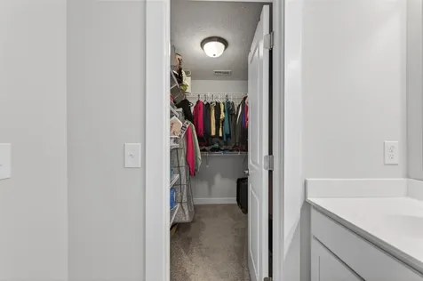 10080 Creamery Lane Bowling Green KY 42101