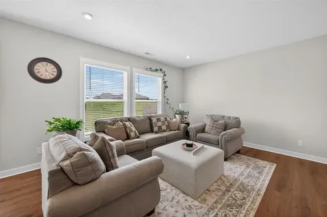 10080 Creamery Lane Bowling Green KY 42101