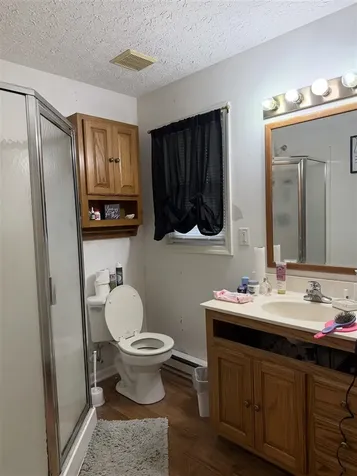 4228 Anna Sandhill Road Bowling Green KY 42101