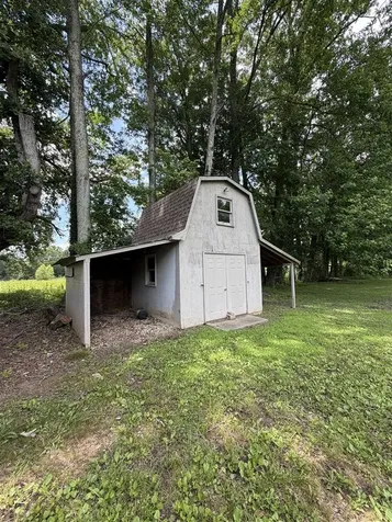 4228 Anna Sandhill Road Bowling Green KY 42101
