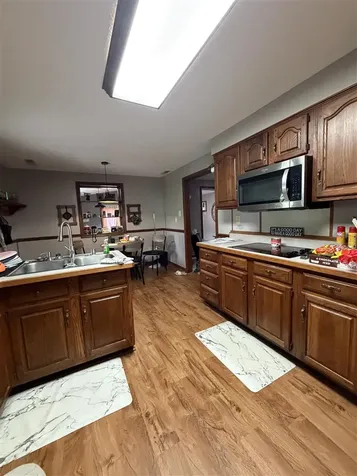 4228 Anna Sandhill Road Bowling Green KY 42101