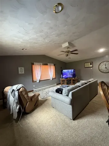 4228 Anna Sandhill Road Bowling Green KY 42101