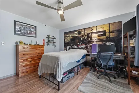 3302 Smallhouse Road Bowling Green KY 42104