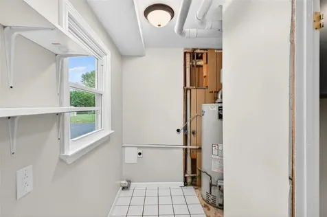 1709 Lennox Way Bowling Green KY 42104