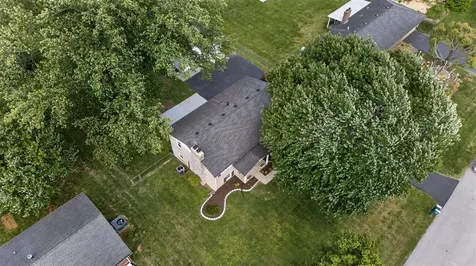 1709 Lennox Way Bowling Green KY 42104