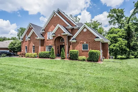157 Huntsman Circle Bowling Green KY 42103