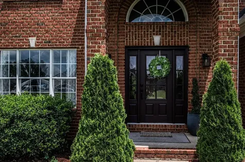 157 Huntsman Circle Bowling Green KY 42103