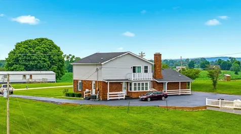 5410 Hundred Acre Pond Road Hardyville KY 42746