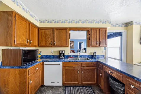 5410 Hundred Acre Pond Road Hardyville KY 42746