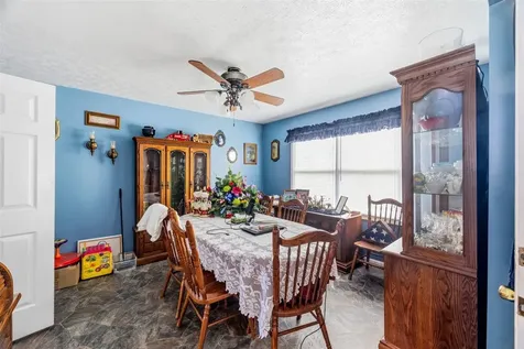 5410 Hundred Acre Pond Road Hardyville KY 42746