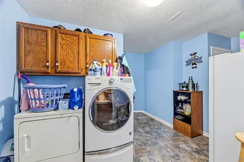 5410 Hundred Acre Pond Road Hardyville KY 42746