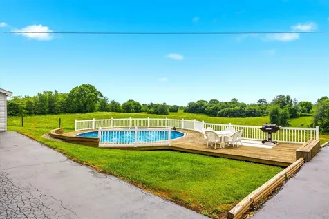 5410 Hundred Acre Pond Road Hardyville KY 42746
