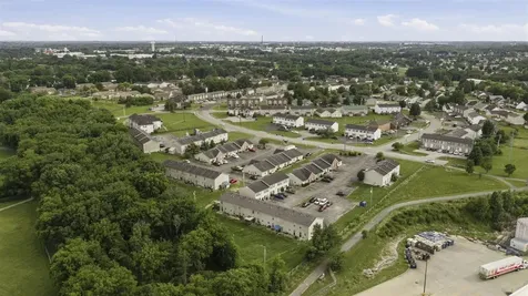 1956-1960 Stonehenge Avenue Bowling Green KY 42101